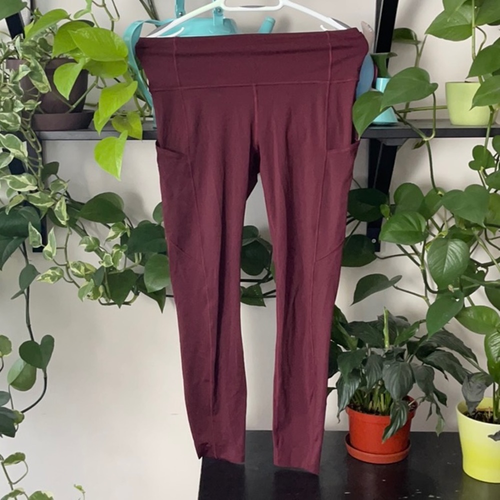 lululemon athletica burgundy Leggings